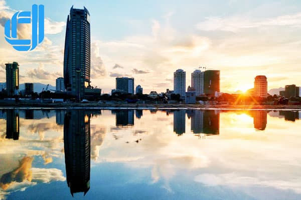 công ty tổ chức tour du lịch quảng ninh đà nẵng d2tour với chất lượng dịch vụ uy tín đạt chuẩn 3 sao