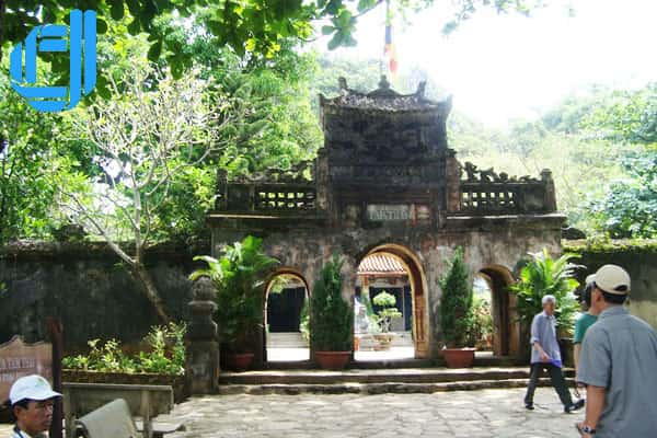 tour quảng ninh đà nẵng tham quan ngu hanh son 4 ngày 3 đêm