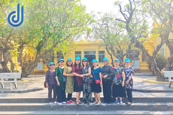 tour-da-nang-di-hai-phong-4-ngay-3-dem-tron-goi-gia-re-d2tour-02