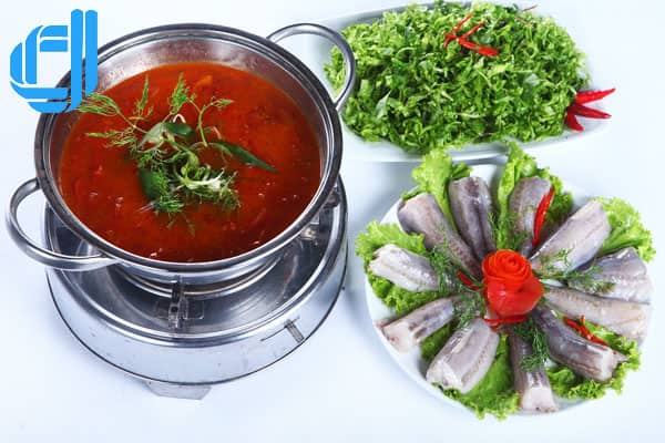 lẩu cá khoai món ngon nên thưởng thức cho mùa đông thêm ấm áp