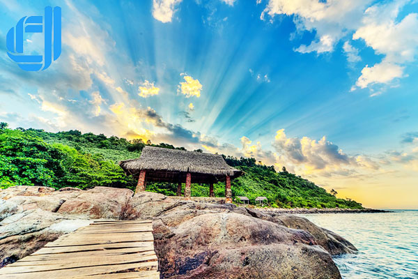 tour du lịch đà nẵng từ thái nguyên đi bán đảo sơn trà 3 ngày 2 đêm